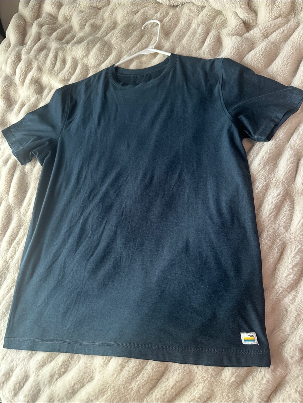 Men’s Vuori Navy Ponto Performance Tee Crew Neck T-Shirt - Picture 4 of 6